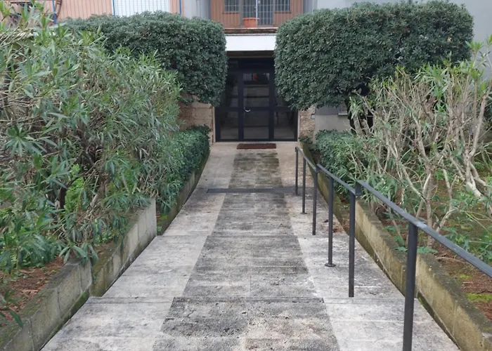 Vatican Pittore House Roma